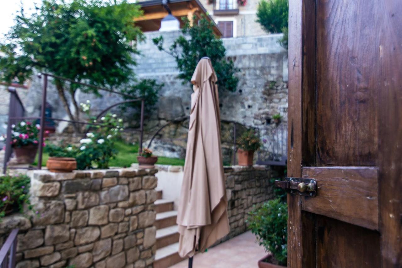 Palazzo Cantarella Stella Cilento Εξωτερικό φωτογραφία